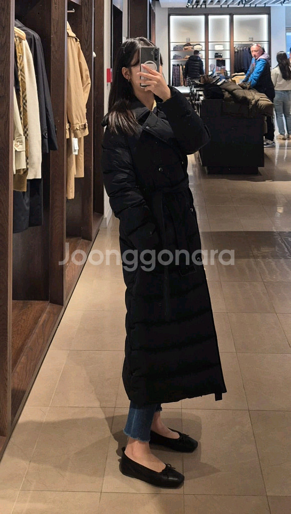 버버리 신상 여성 롱 패딩 새제품 판매합니다--1