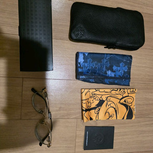 크롬하츠 부바a 블랙실버 안경테 팝니다