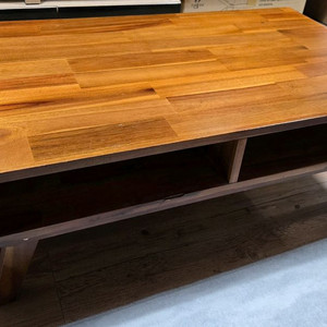 목재 소파 테이블