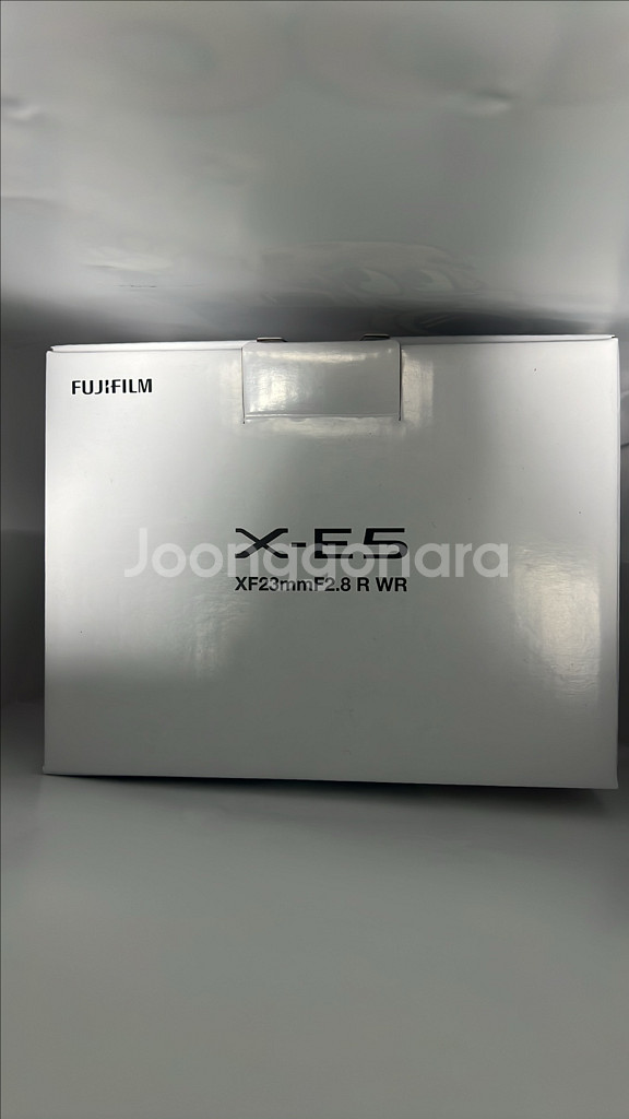 후지필름 x-e5 바디 새상품(렌즈 제외)--0