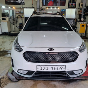 니로 하이브리드 판매 합니다