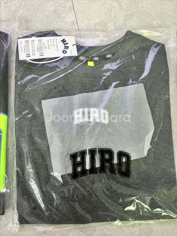 미개봉 히로 블랭크 레이어드 체커 티셔츠 140--1