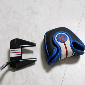 오딧세이 트리플 트랙 SEVEN 퍼터 34인치