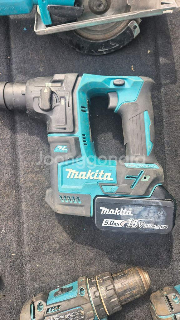 정품 마끼다 18v 해머드릴+5A배터리--2