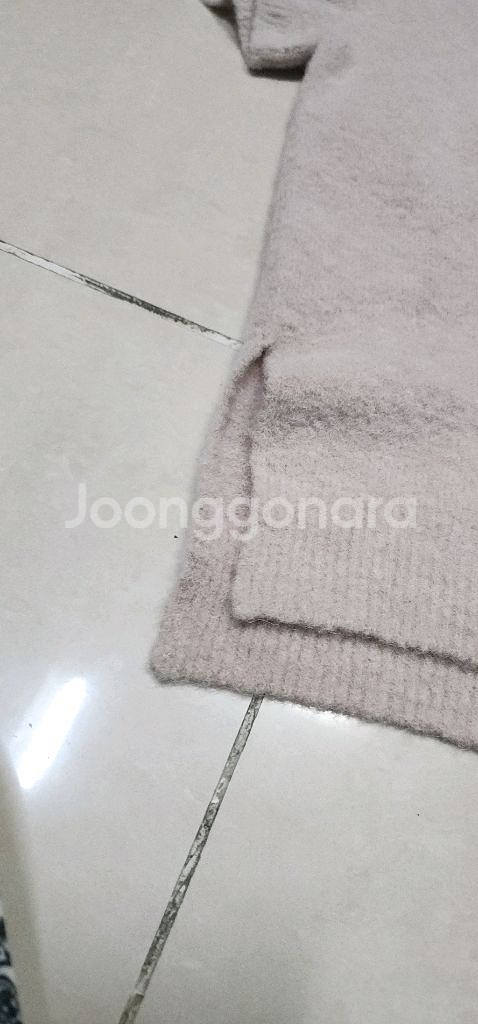 크리스찬 뵈이넝스 이쁜 앙고라 니트66--7