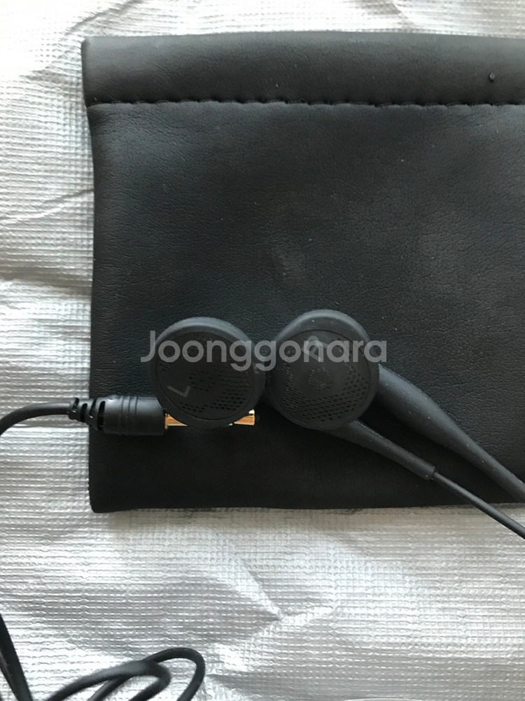 소니 이어폰 mdr-e888--3