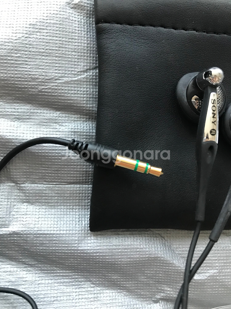 소니 이어폰 mdr-e888--2