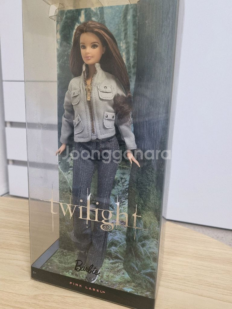 마텔 트와일라잇 바비인형 벨라--2
