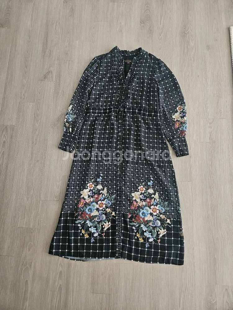 써스데이아일랜드 원피스--1