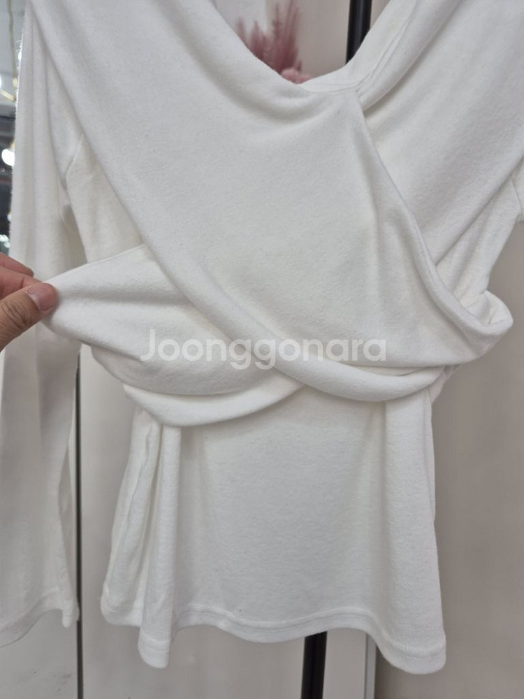 스판 엑스자 티셔츠--5