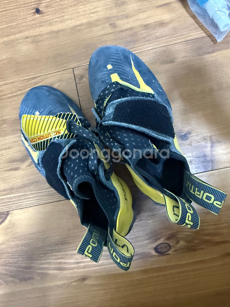 라스포르티바 솔루션 콤프 암벽화 클라이밍화 암벽등반--0