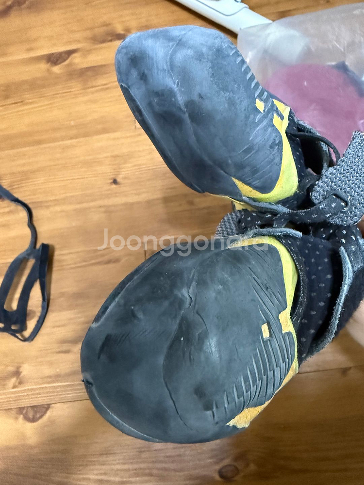 라스포르티바 솔루션 콤프 암벽화 클라이밍화 암벽등반--5