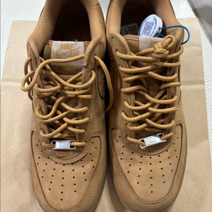 나이키x슈프림 된장포스 275사이즈