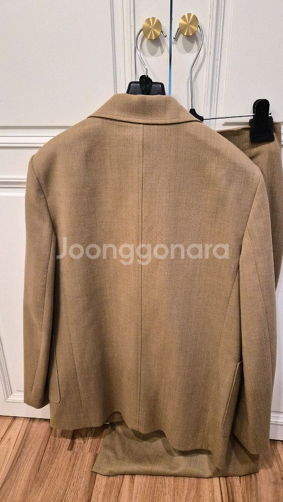 한섬 랑방[새옷]울블렌드 싱글 자켓&로고브로치--5