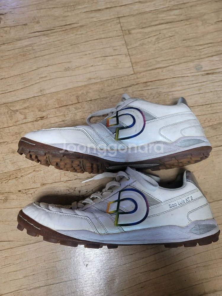 데스포르치 상루이스 KT2 풋살화 270 팝니다--1