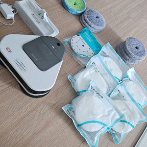 에브리봇 쓰리스핀 Ts400 물걸레 로봇청소기