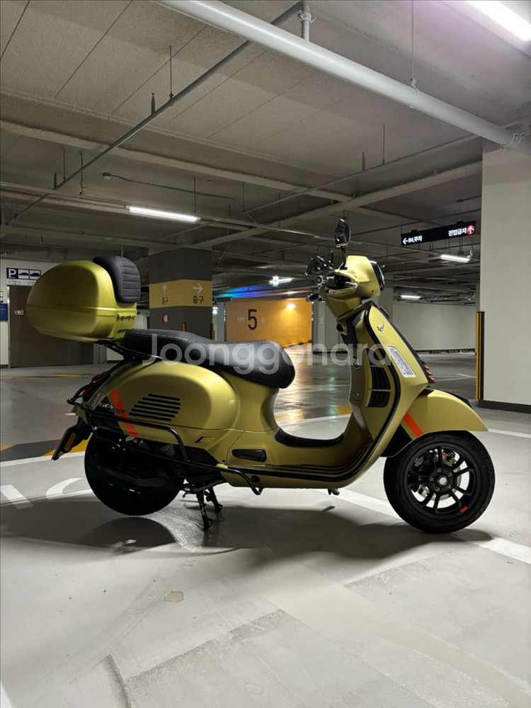 2024 베스파 GTS125 슈퍼스포츠 판매합니다.--4