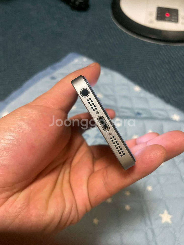 아이폰se1 판매 합니다--2