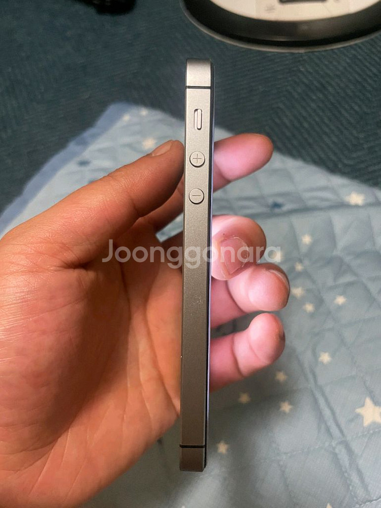 아이폰se1 판매 합니다--5