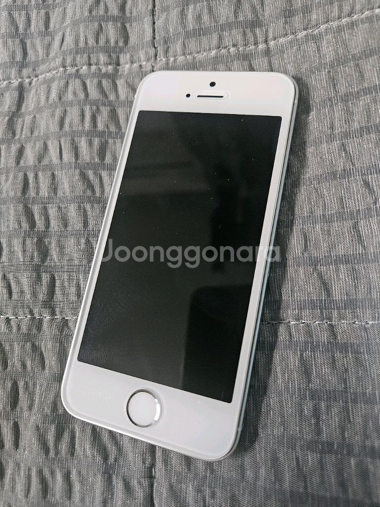 [새상품급,순정] 아이폰se1 실버128g 배터리100--1