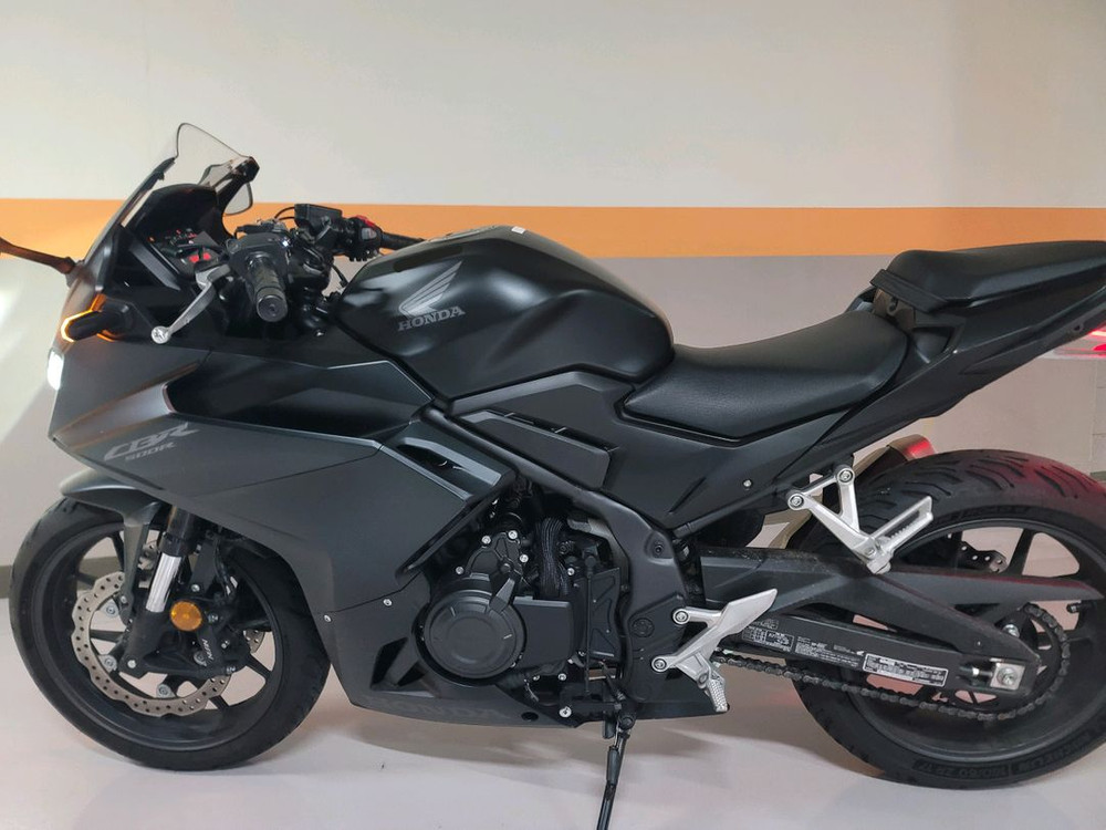 2024 cbr 500r 블랙 이미지
