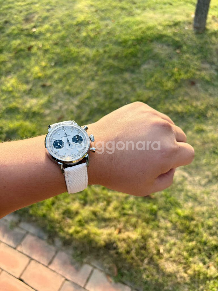 해밀턴 인트라매틱 크로노그래프 H 팬더--9