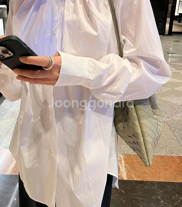 정품)보테가베네타 더스트백 미디움--2