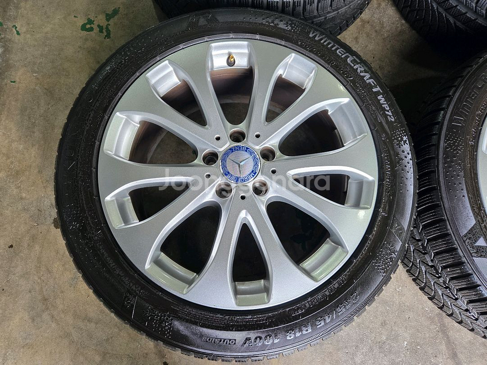 벤츠 W213 E클 스노우타이어 세트--1