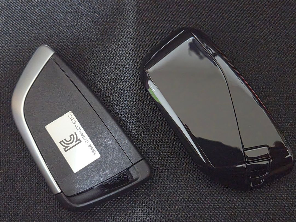 BMW 5시리즈 G30 LCI 올블랙 신형키 컨버전 이미지