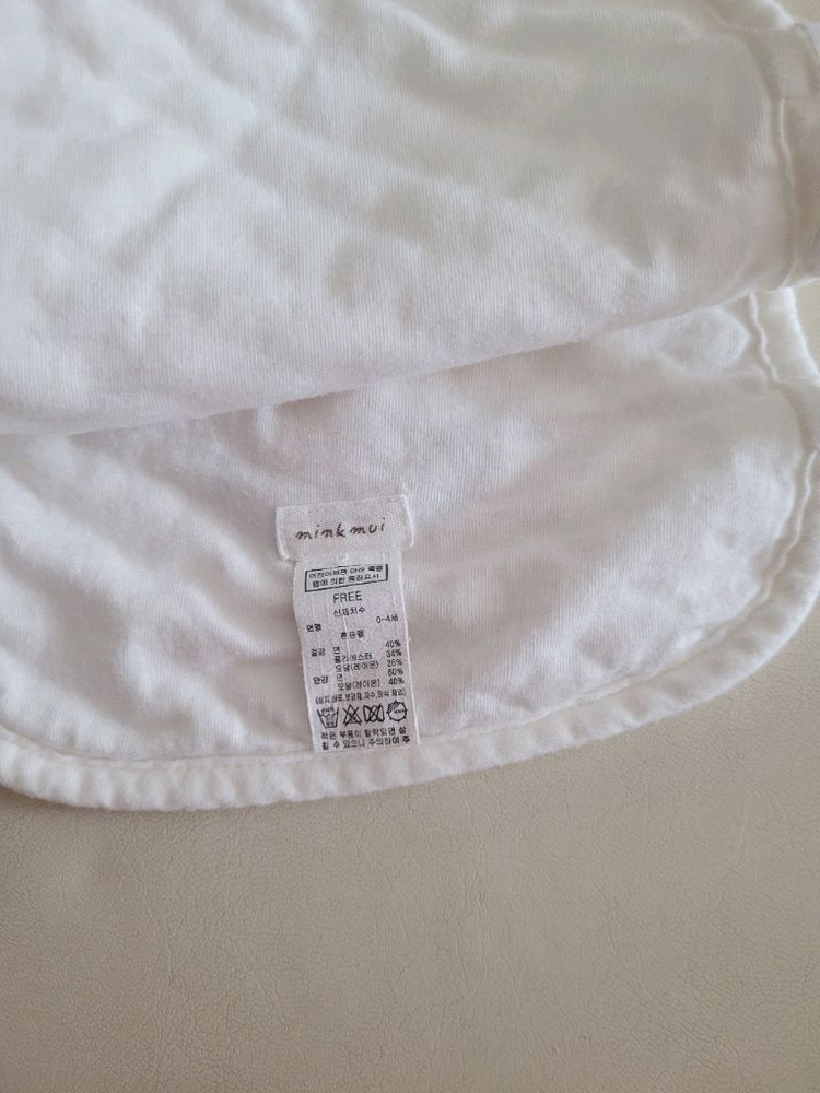 밍크뮤 모달퀼링 아기턱받이 새상품수준 소재너무좋음 이미지