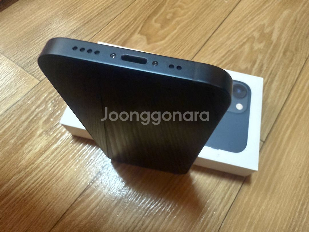 아이폰 13 미니 단순개봉후 충전 1회--4