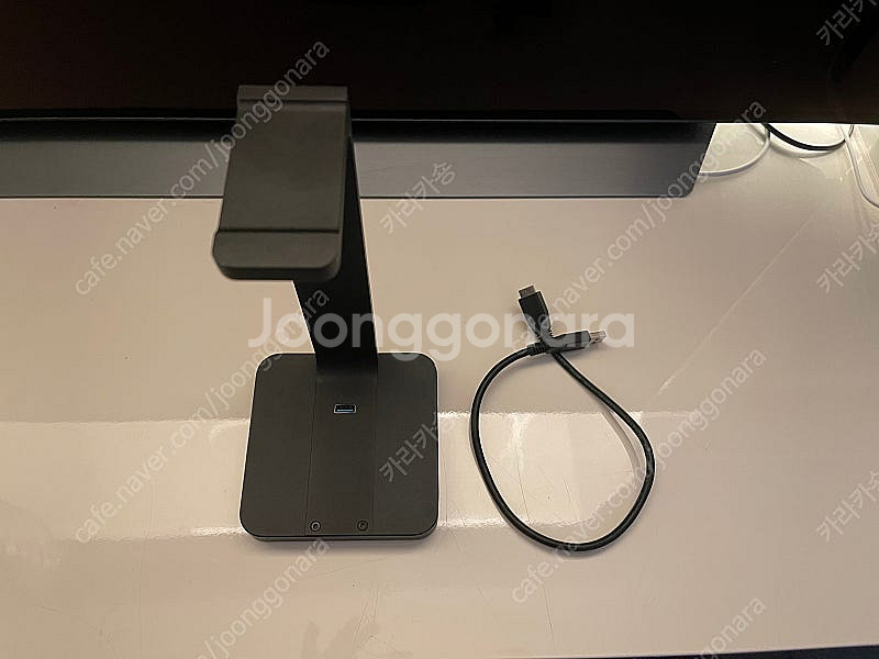커세어 ST100 RGB 거치대 판매--1