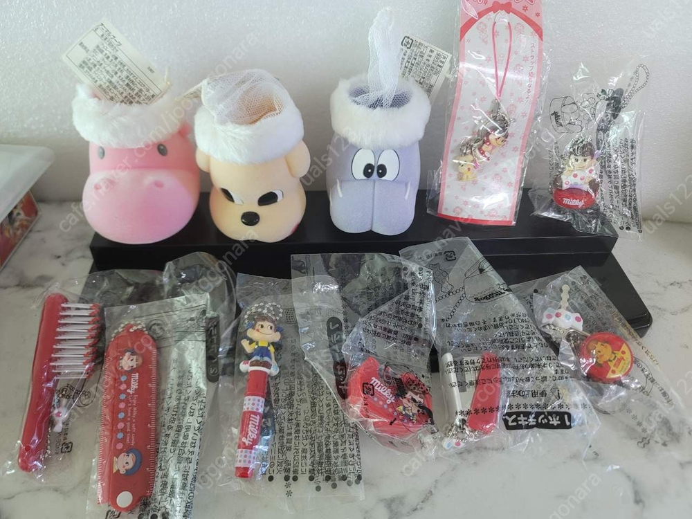 페코짱1 피규어 스트랩 뱃지 판매합니다--3