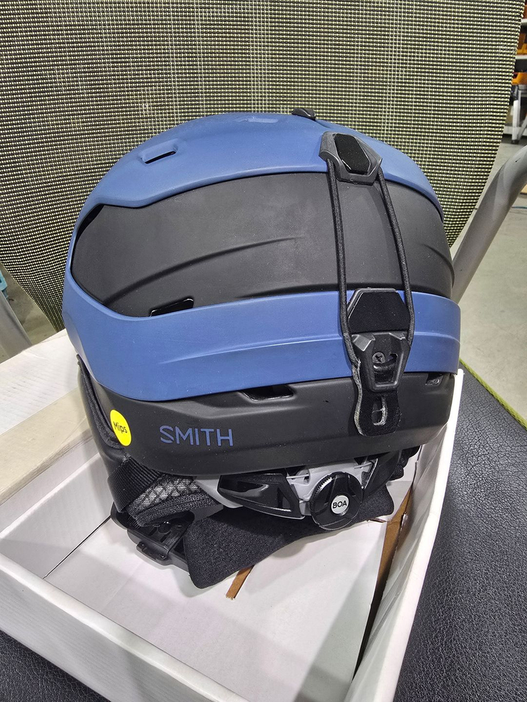 스미스 퀀텀 헬멧 스키 스노우보드 헬멧 이미지