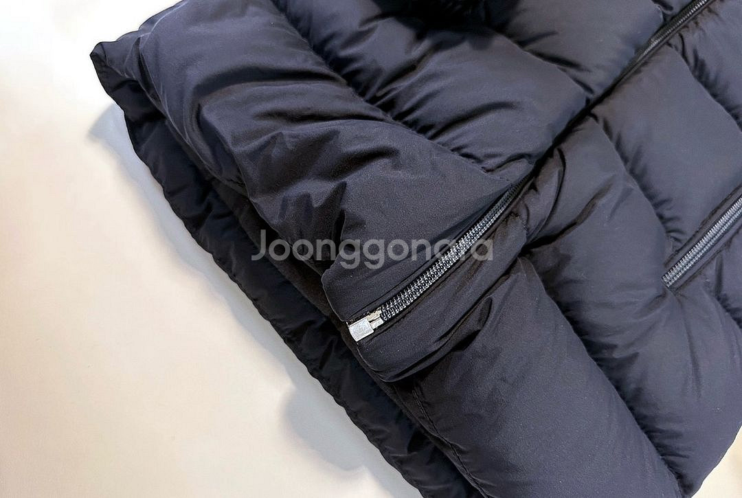 몽클레어 남아 패딩 3y--2