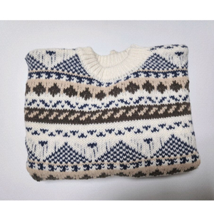 노르딕 스타일 페어아일 니트 스웨터