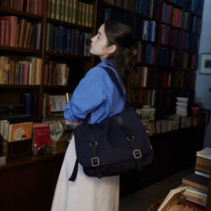 투티에 부트백 오리지널 네이비