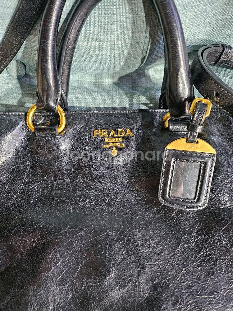 프라다 토트백--0