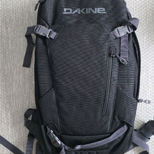 Dakine Heli 12L 원정용 스키/보드 백팩