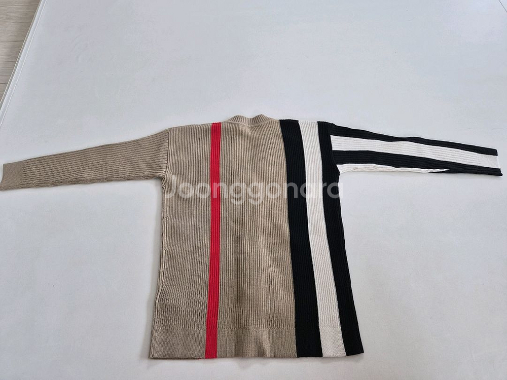 버버리 키즈 가디건--2