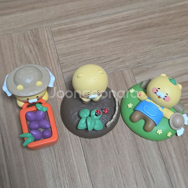 (일괄)카카오프렌즈 춘식이 고구마농장 씬피규어 세트--1