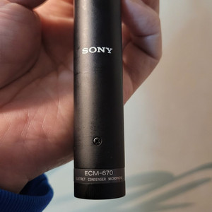 새것 같은 콘덴서 마이크 SONY ECM-670 팝니다