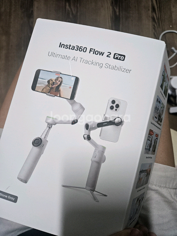 인스타360 flow 2 pro 팝니다--0