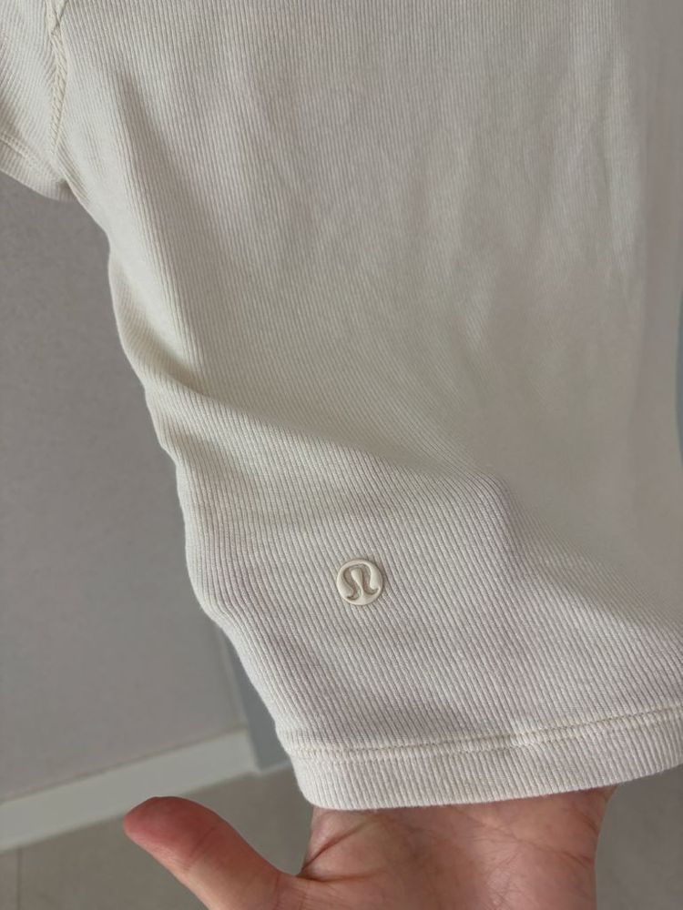 룰루레몬 버튼업 칼라드 숏슬리브 셔츠 (S사이즈)--3