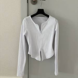 알로요가 ALO 골지 니트집업 가디건 (S사이즈)