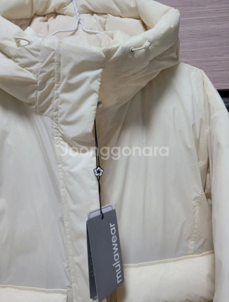 뮬라웨어 다운패딩 M 오버핏 새상품--1