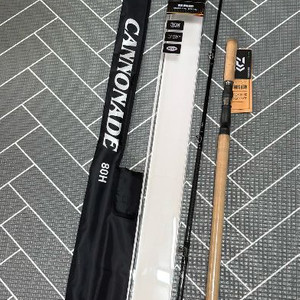 다이와 캐노네이드 가물치낚시대 거의 새상품 판매합니다