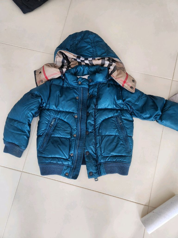 버버리키즈자켓 이미지