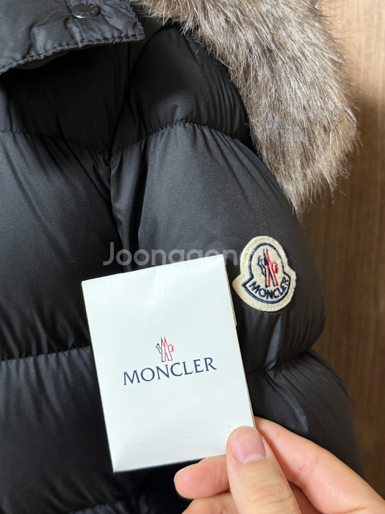몽클레어 허드슨 여성 롱패딩 (블랙)--3