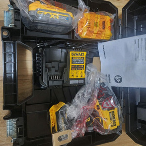 디월트 20V충전드릴